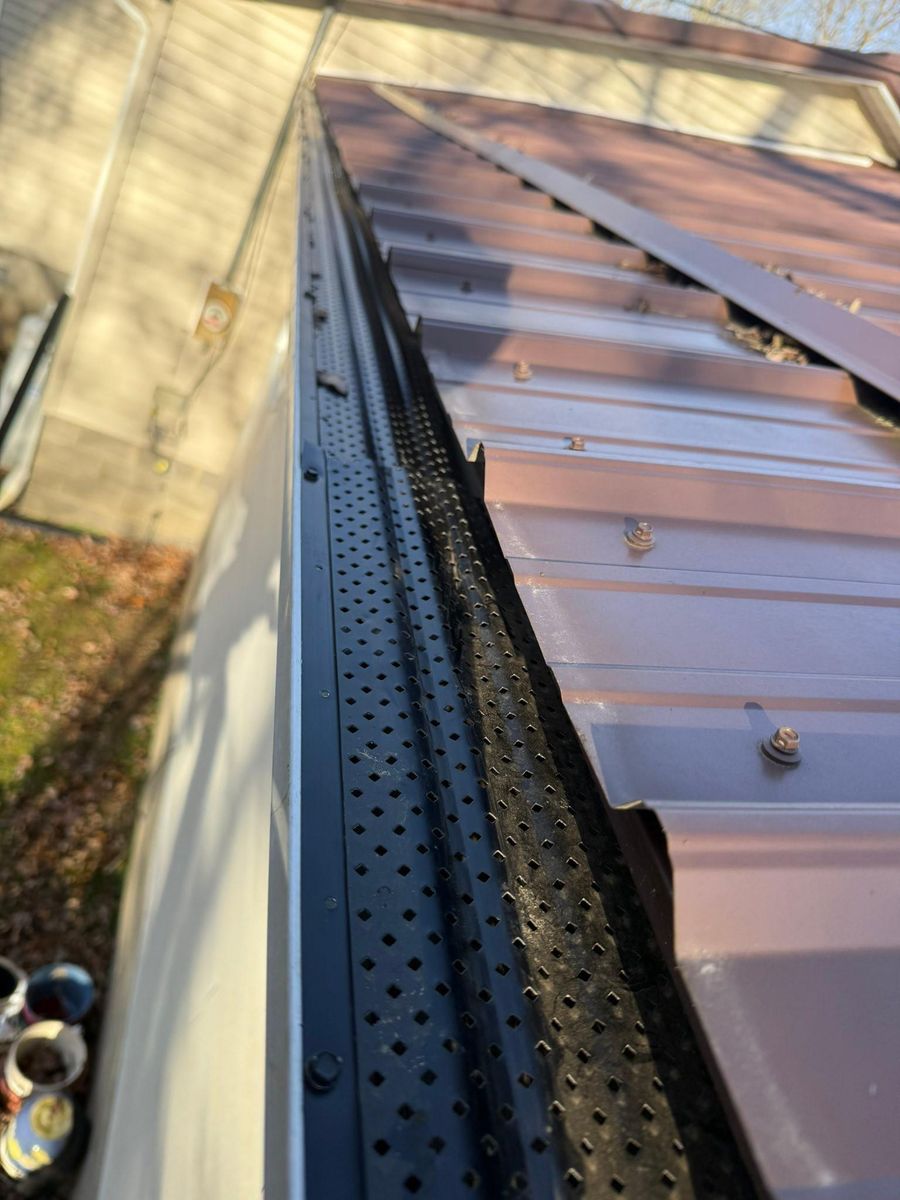 Seamless Gutter Installation for Top Hand Roofing and Gutter in Pomeroy, OH