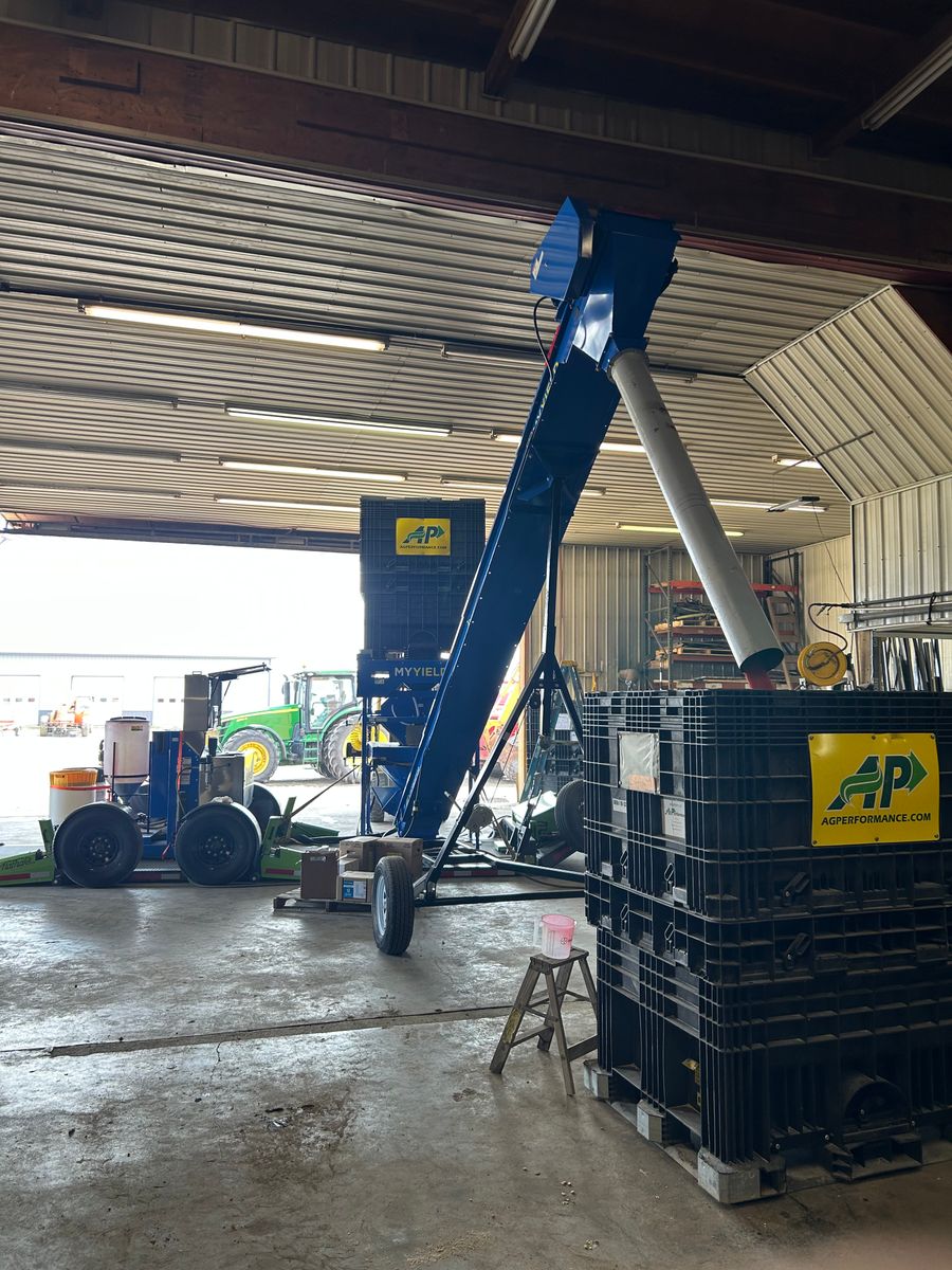 Seed Treatment and Biologicals for Legge Farms and Drainage in Garner, IA