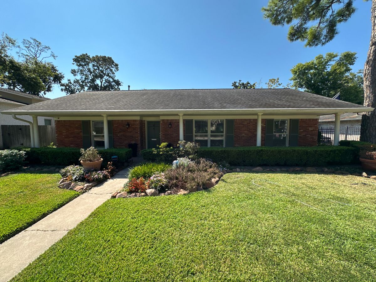 Residential Window Cleaning for Power Pressure Wash in Houston, TX