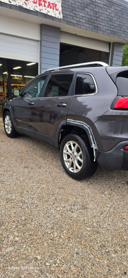 Full Detail Service for Luxury Auto Detail in Peoria, IL