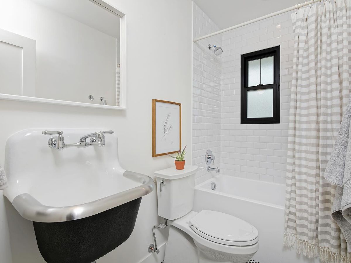 Toilet Repairs and Installation for Red Dirt Plumbing in Lubbock, TX