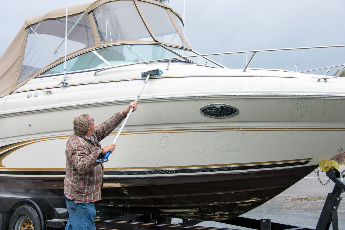 Preventative Maintenance for Wakeless Mobile Marine in Huddleston, VA