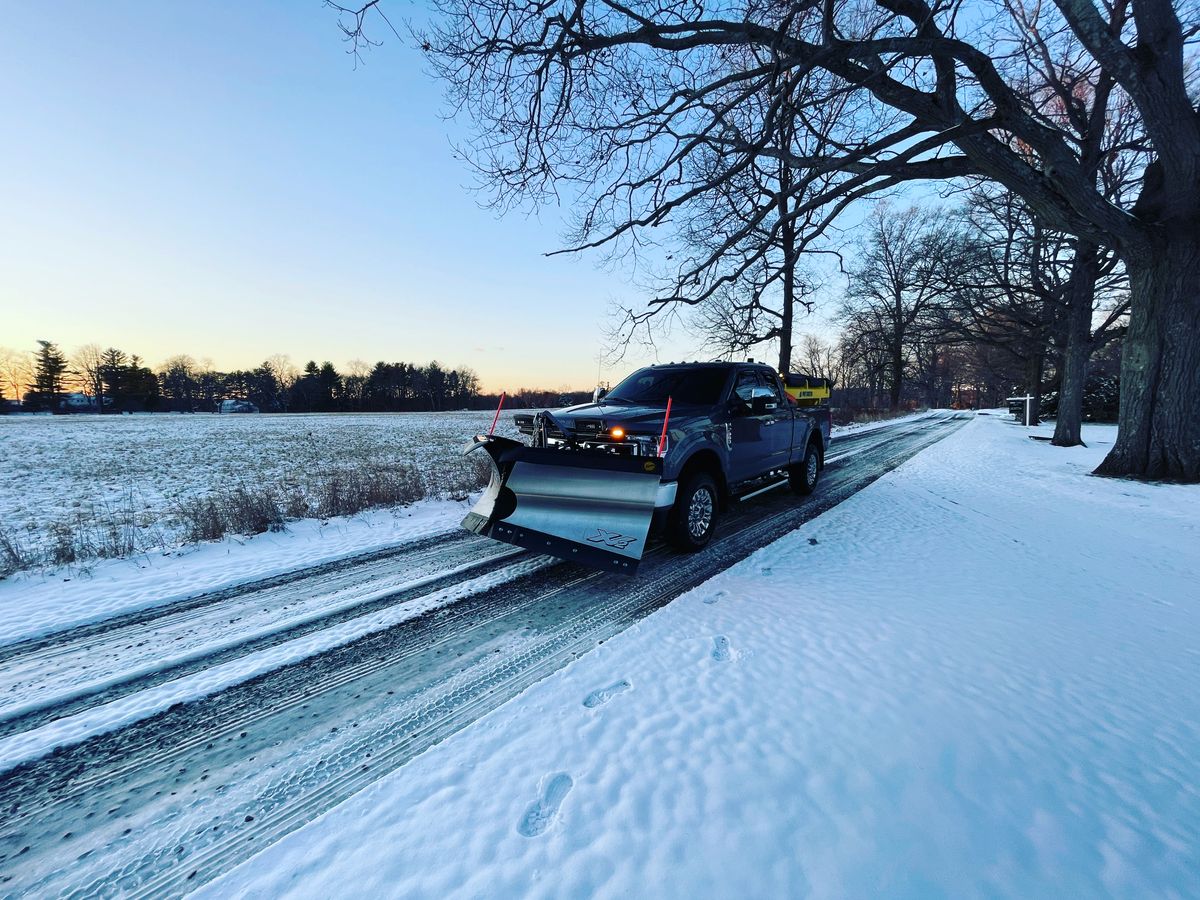 Snow Removal for CS Property Maintenance in Middlebury, CT