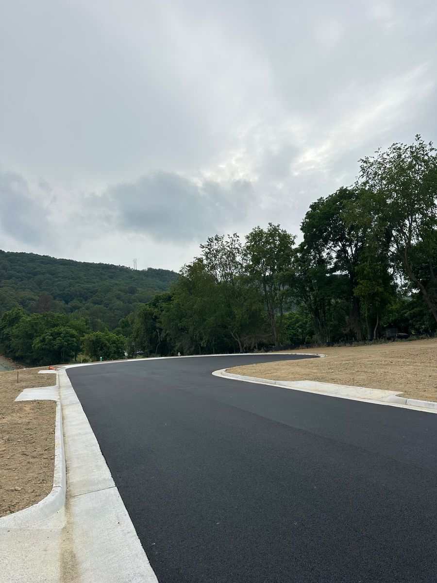 Asphalt Driveways for James R Carter Paving in Roanoke, VA