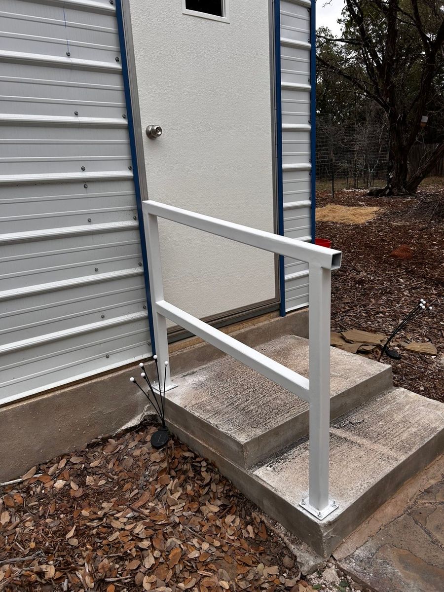 Fence and more for Good and Green Landscaping in Canyon Lake, TX