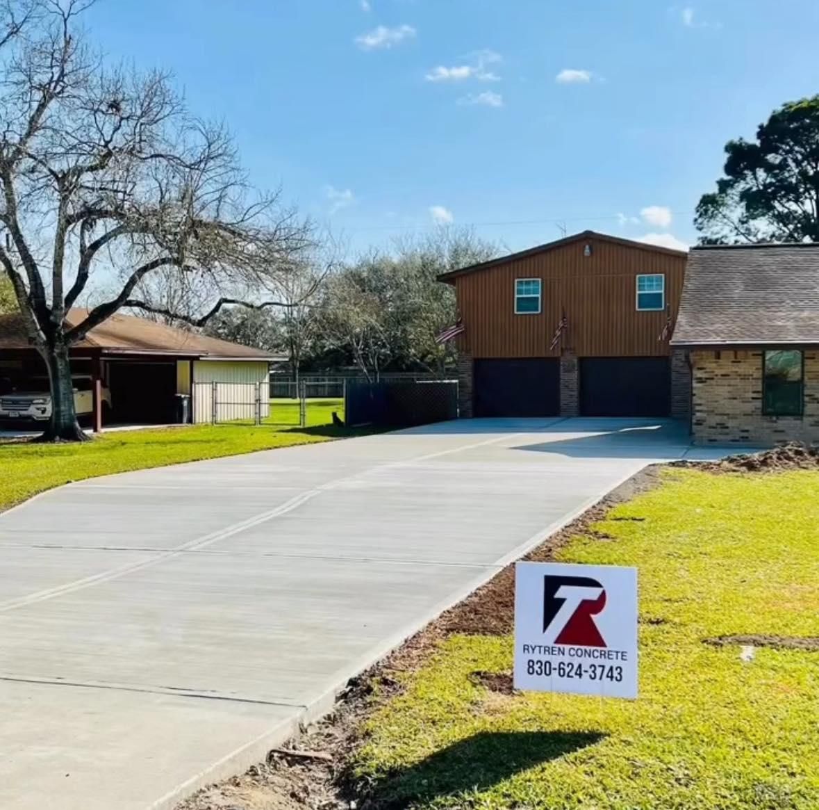 Concrete Slab Construction for Rytren Concrete in Pearland, TX