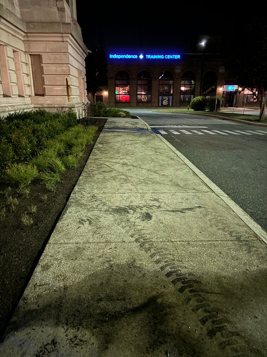 Commercial pressure washing for Creekside Power Washing in Aston Township, PA