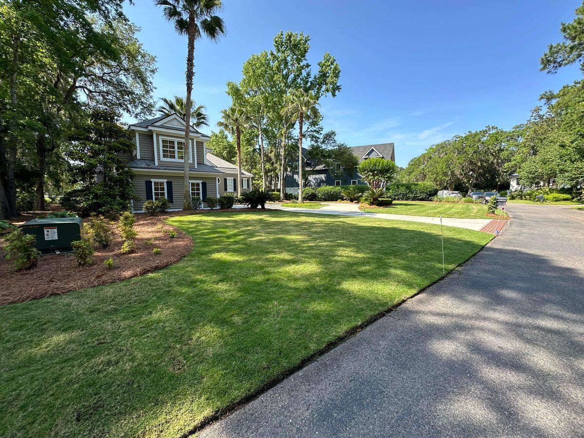 Full Maintenance for George’s Hardscape  in Bluffton, SC