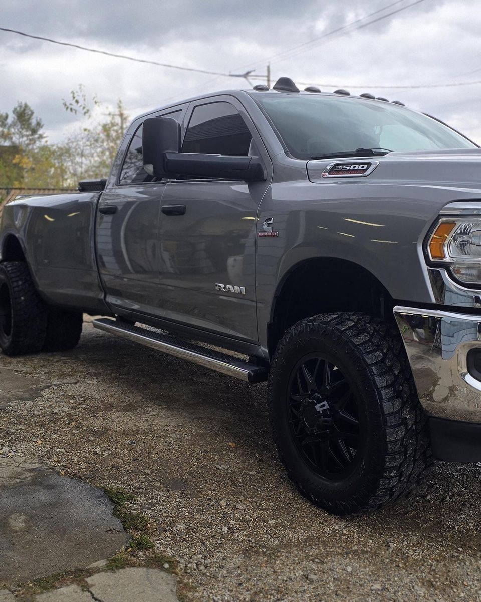 Full Detail Service for Luxury Auto Detail in Peoria, IL