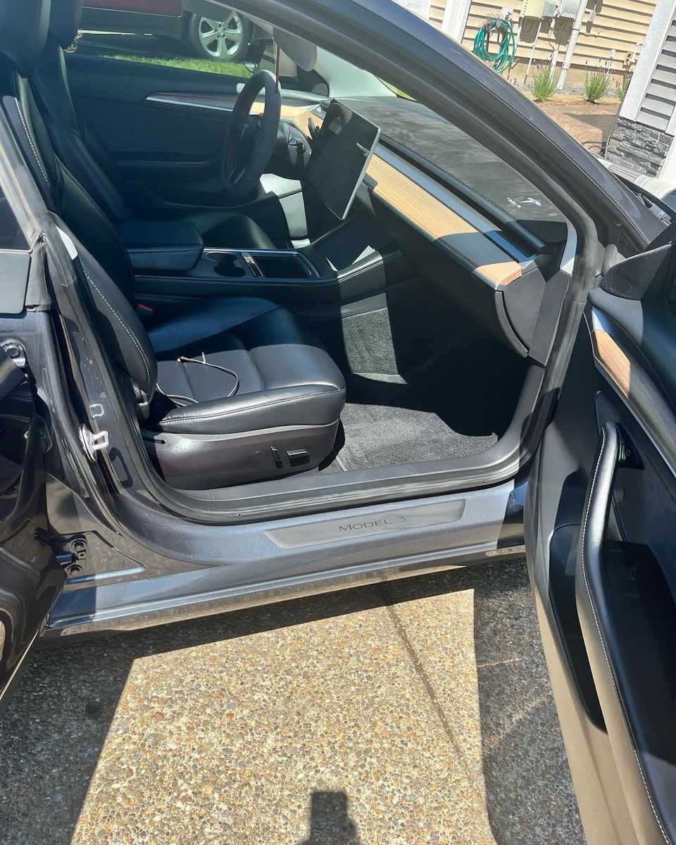 Exterior Detailing for DL Automobile Detail LLC in Beaverton, OR