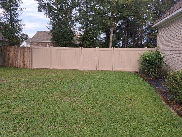 Fence Repair for JB Nealy Fence in Elgin, SC