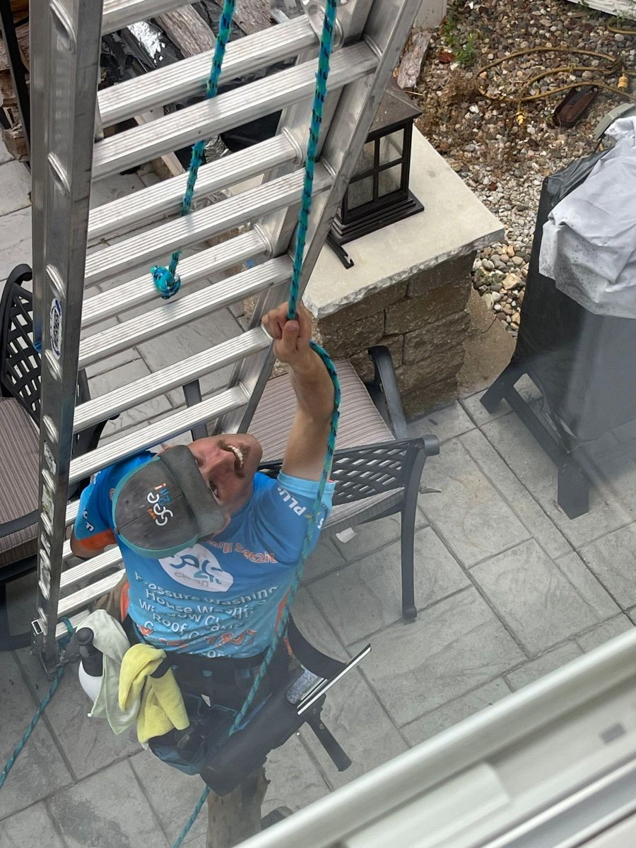 House Washing for See2it Clean in St Louis, MO