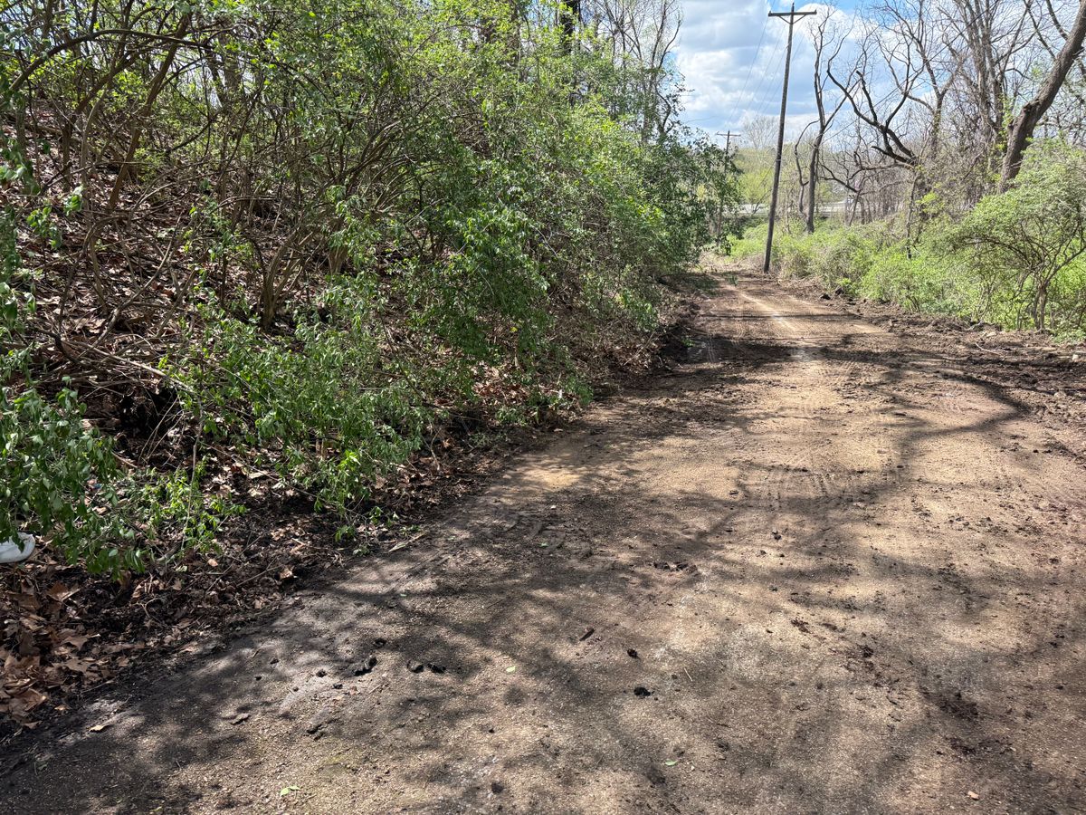 Gravel Road Grading for A1 Bush Hogging & Lawn Service in Columbus, OH