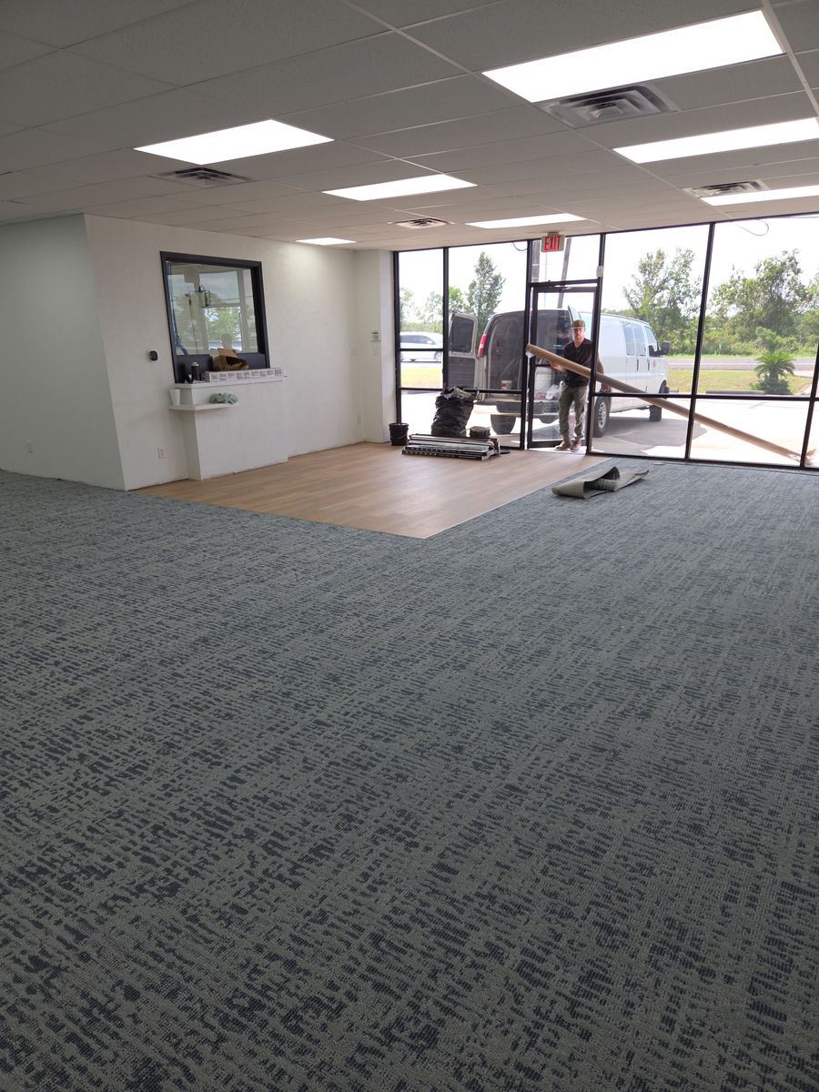 Floor Installation for D&J Custom Floors in Nederland, TX