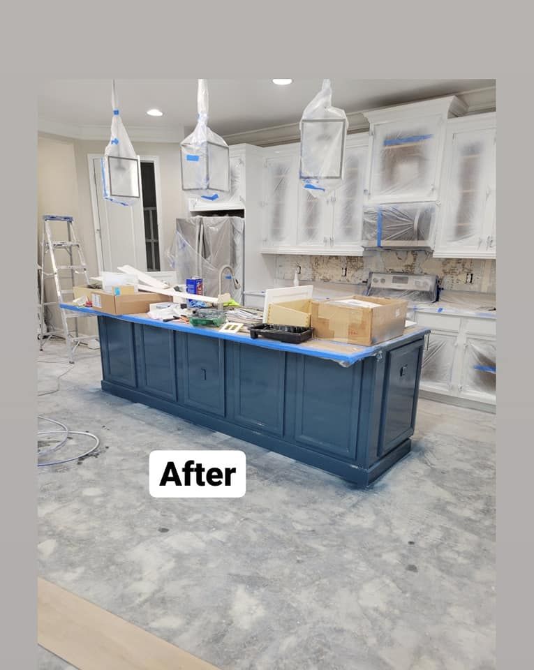 Kitchen and Cabinet Refinishing for Top Quality Painter in Clearwater, FL