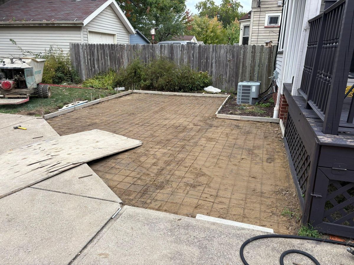 Patio Design & Installation for Concrete Pros, LLC in Lorain, OH