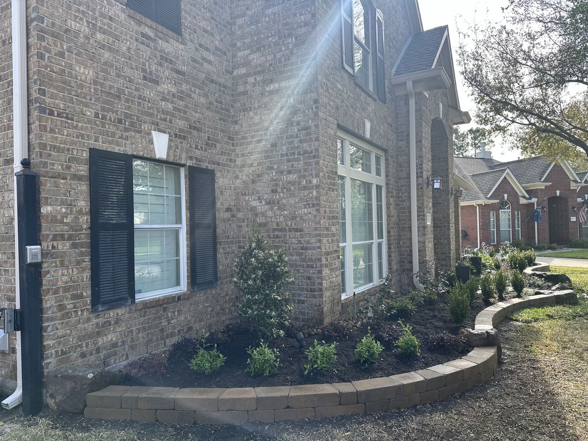 Hardscaping for Atlas Land Design in Creekside Park, TX