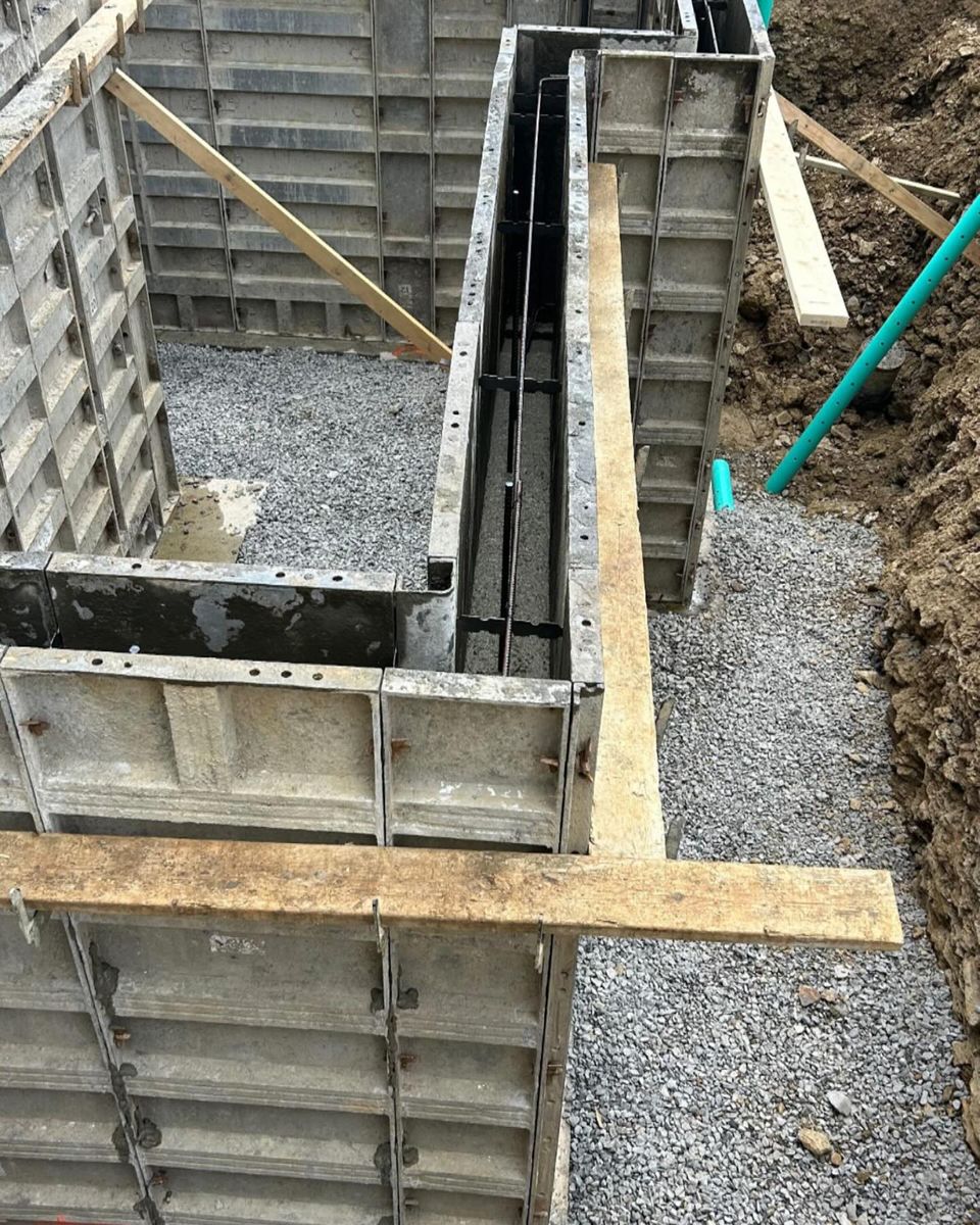 Poured Concrete Walls for Hanula Concrete Pumping in Pittsburgh, PA