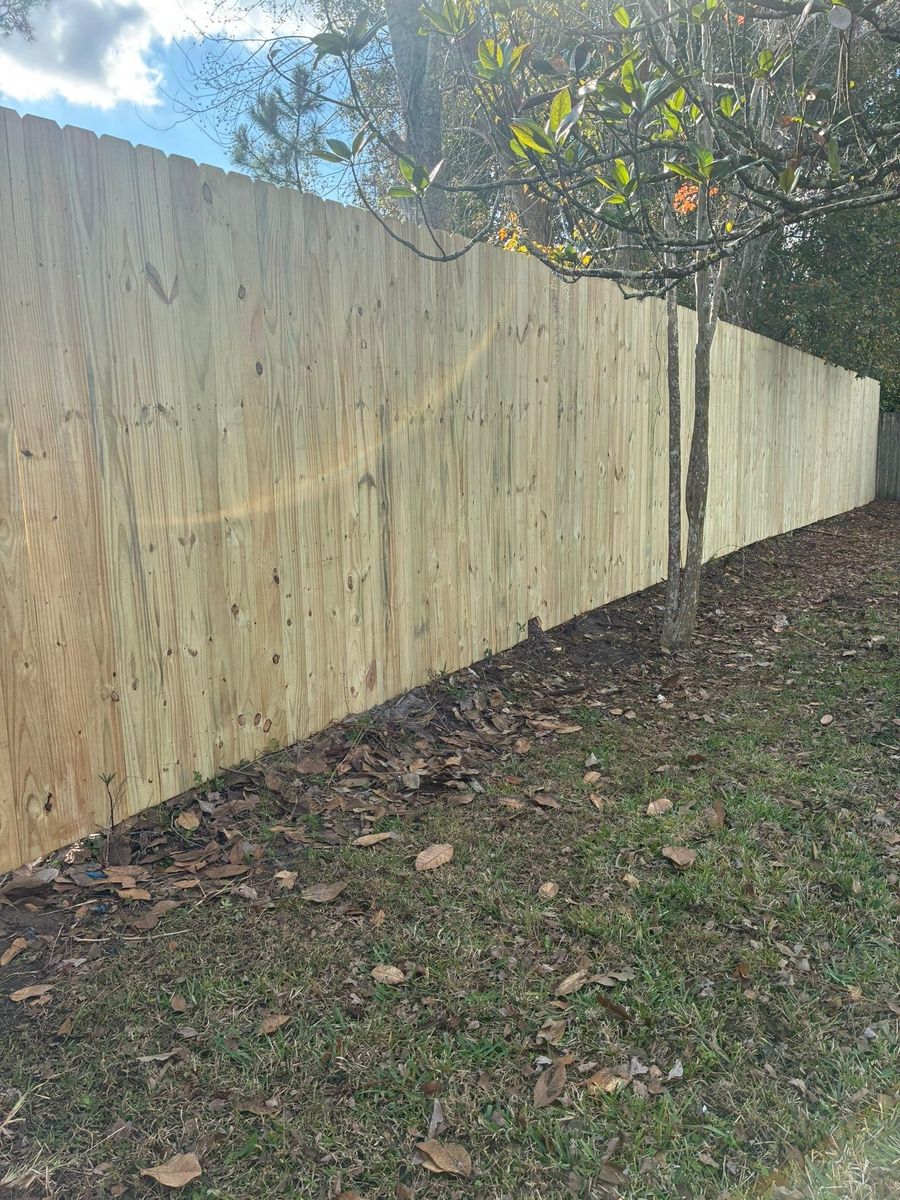 Fence Repair for A-Team Fence in Middleburg, FL