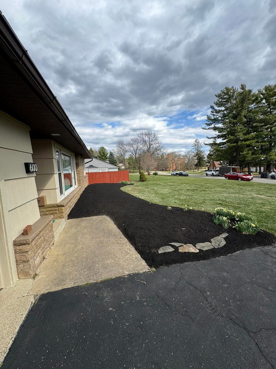 Fall Clean Up for McKenzie's Landscaping LLC in Shelby, OH