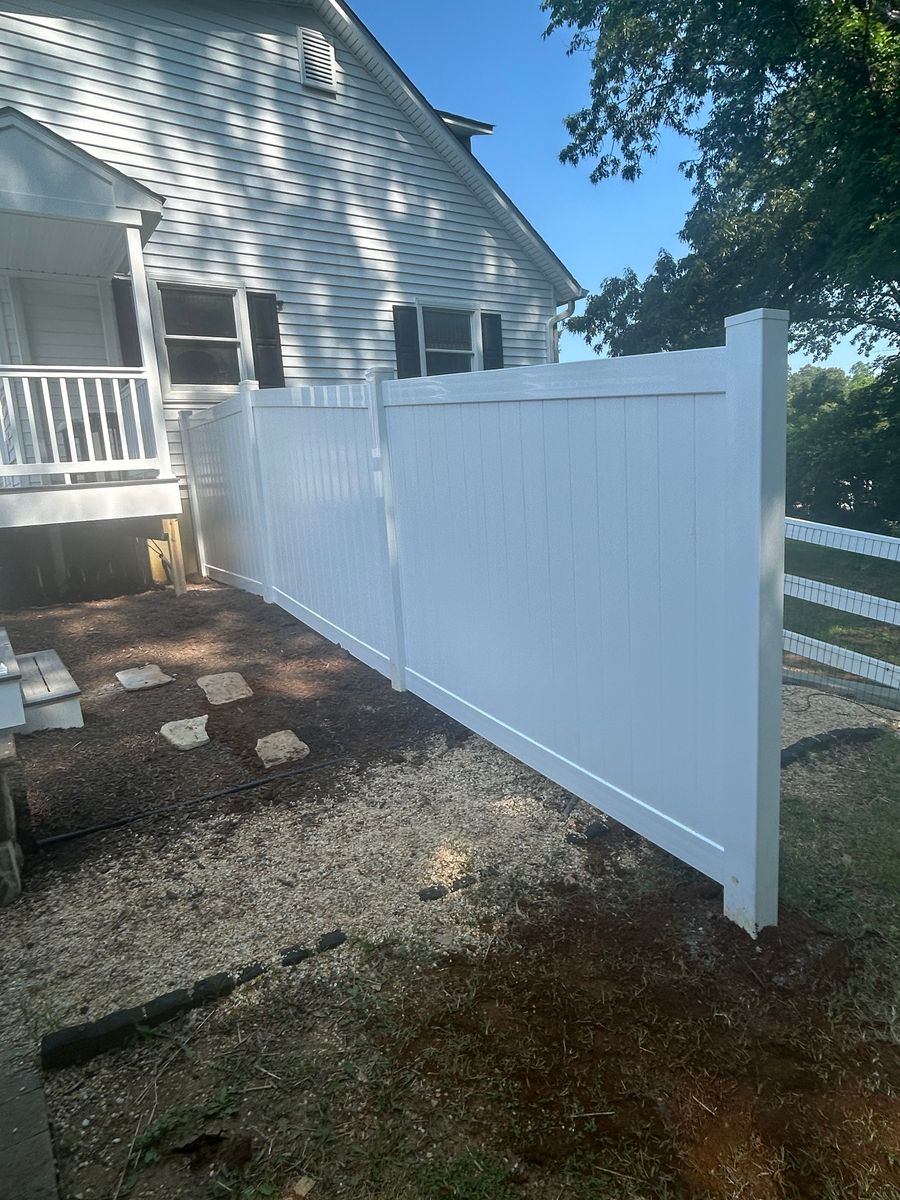 Fence Installation for Williams Fence Company in Annapolis, MD