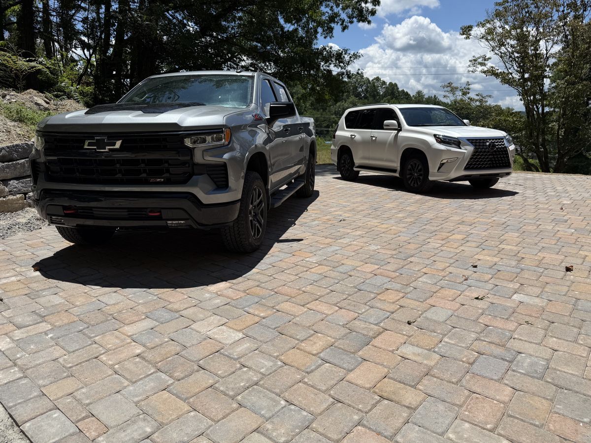 Pavers and Concrete for JV Painting Services LLC in Hendersonville, NC