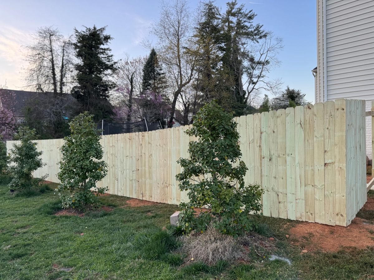 Fencing for Bluff City Construction in Dumfries, VA