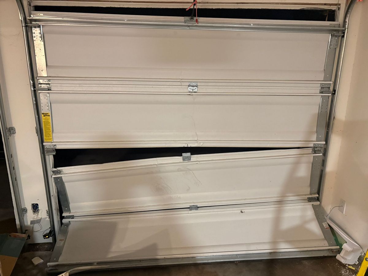 Garage Door Repair for Eastern Lion Garage Door in Round Rock, TX