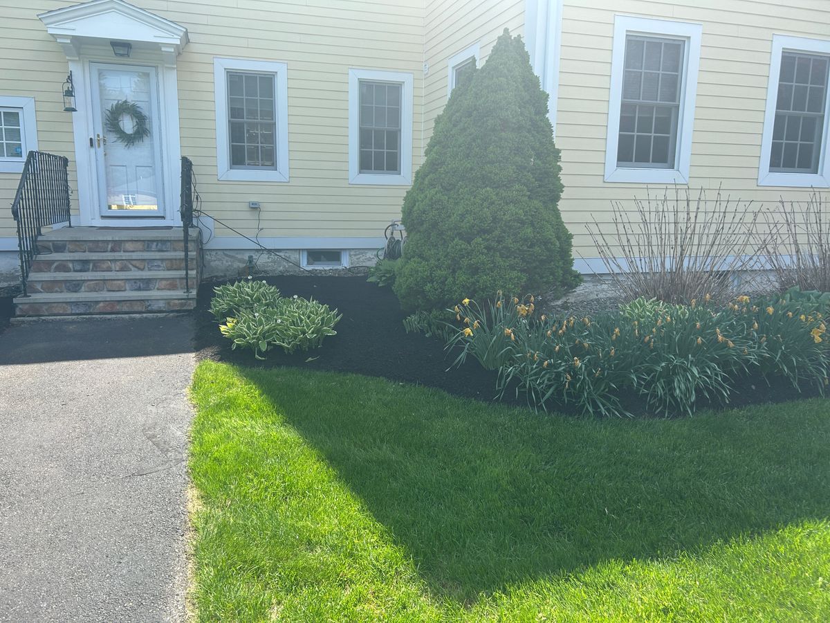 Mulch Installation for CM & Sons Landscaping LLC in Benton, ME
