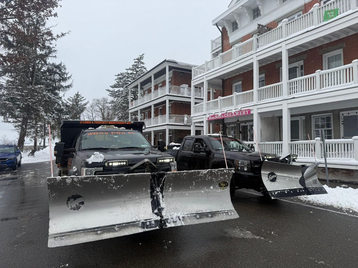 Snow Removal for LJ Lawn & Property Maintenance, Inc. in Cold Spring, New York
