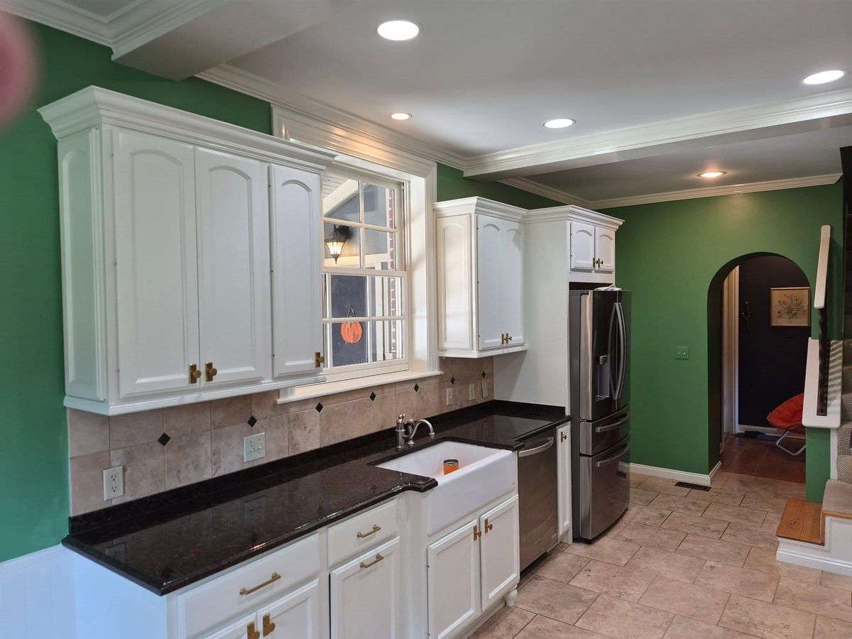Kitchen and Cabinet Refinishing for Remarkable Painting in Tulsa, OK