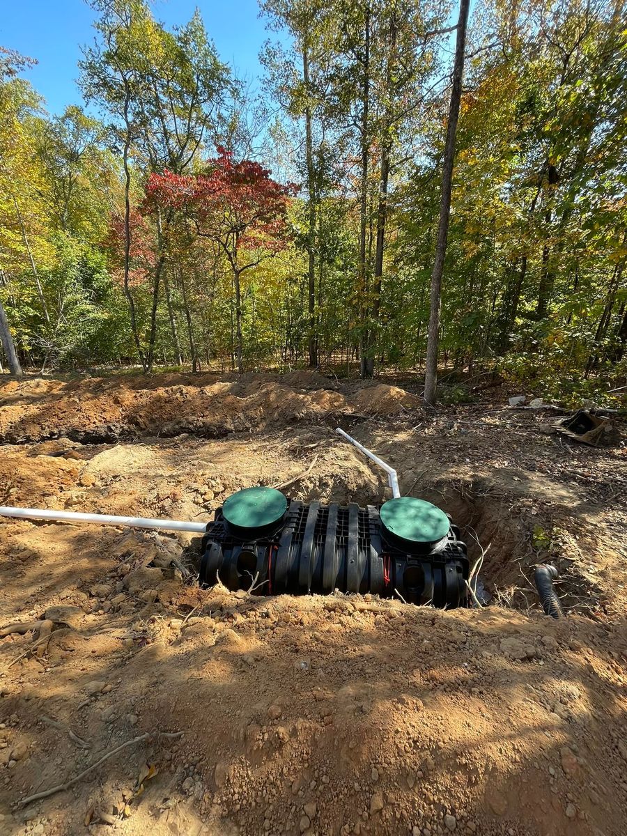 Septic Services for Strange Excavating & Utilities in Lenoir City, TN