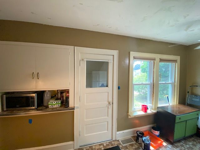 Color Specialist  for 920 Interior Painting & Design in Neenah, WI