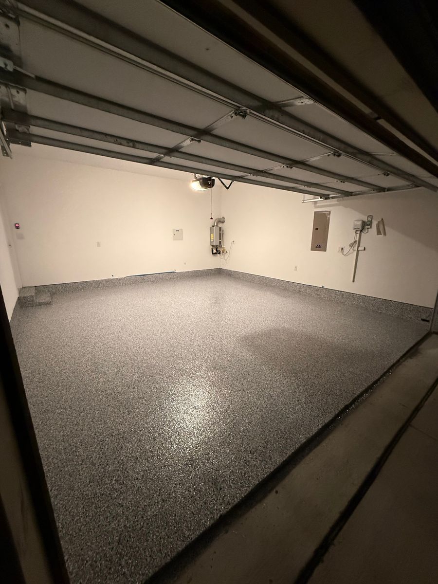 Garage Floor Coatings for VantaCoat Surfaces in Grand Prairie, TX