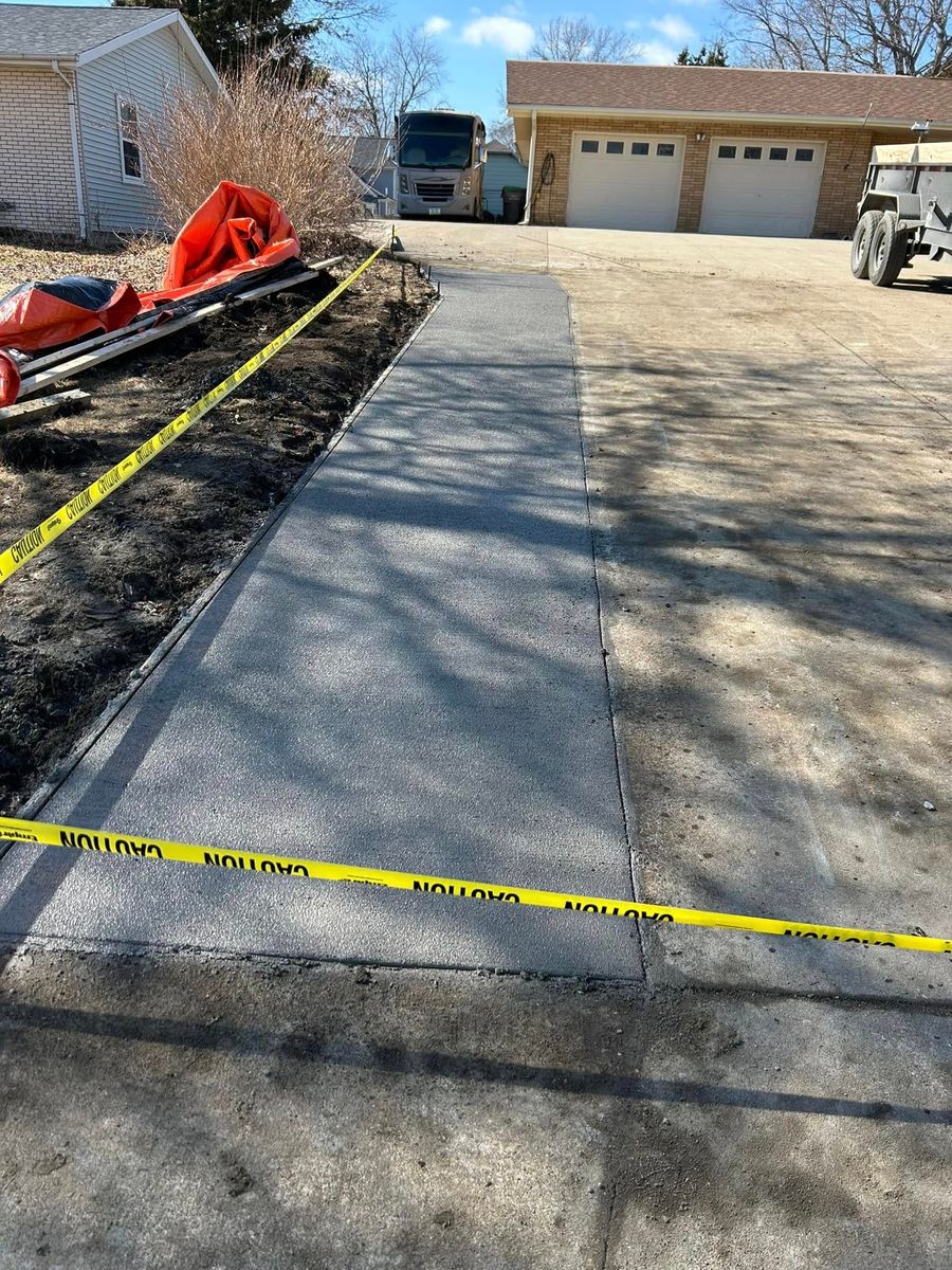 Sidewalk Installation for LABS Concrete in West Liberty, IA