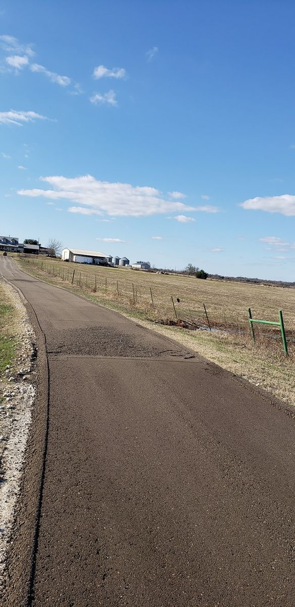 Asphalt Repair for Hurts Asphalt Paving in Athens, TX