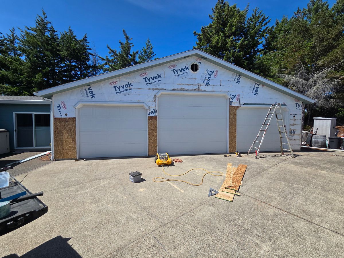 Siding Installation & Repair for BTC Construction in Florence, OR