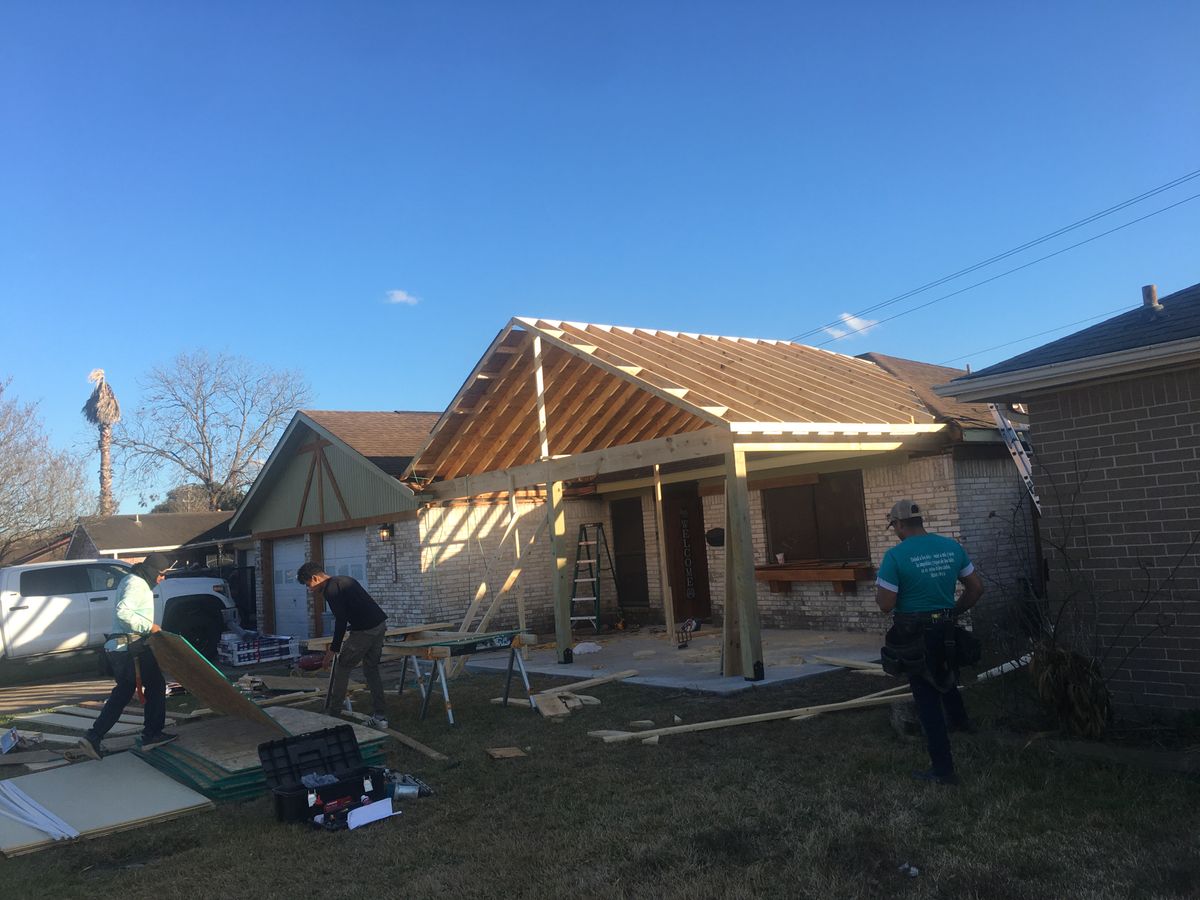 Patio Additions for E & E Roofing in Baytown, TX