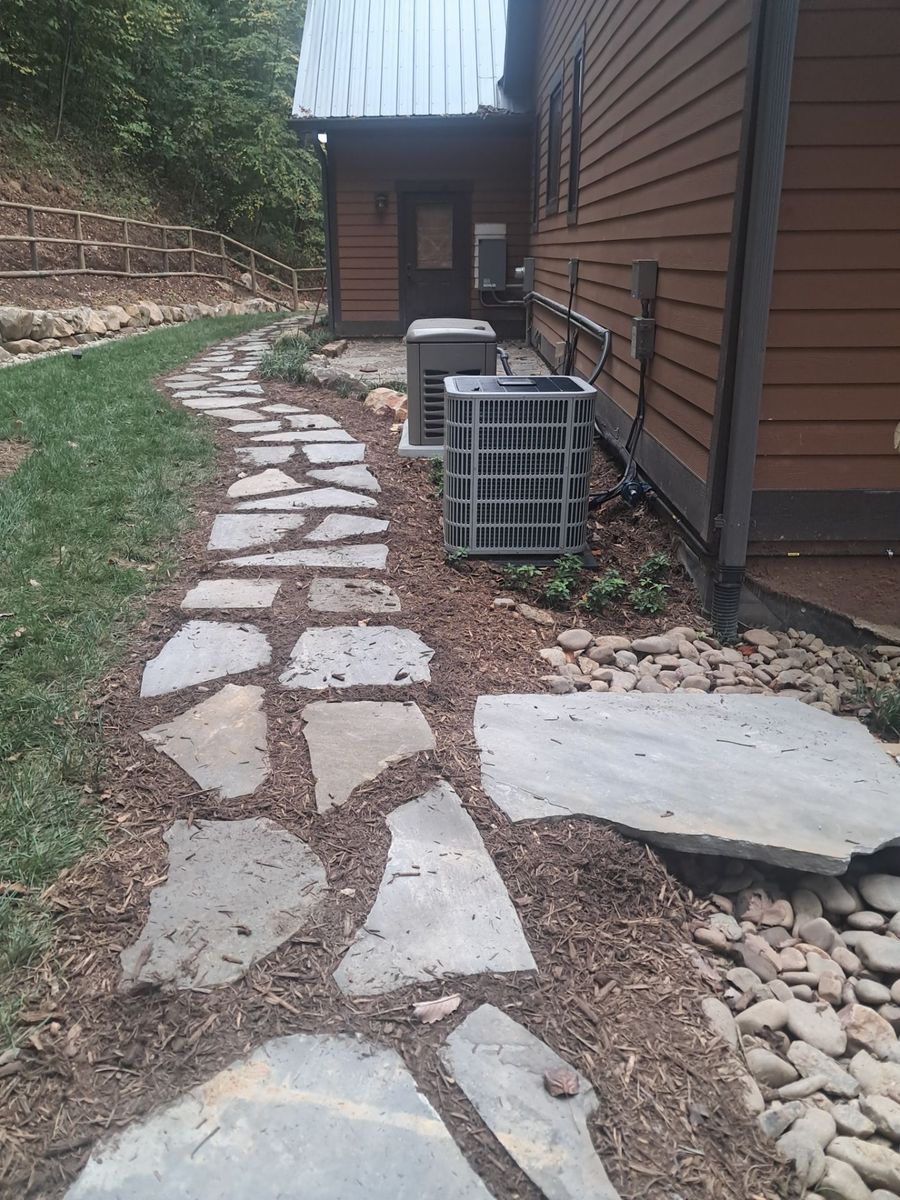Mulch Installation for Rescue Grading & Landscaping in Marietta, SC