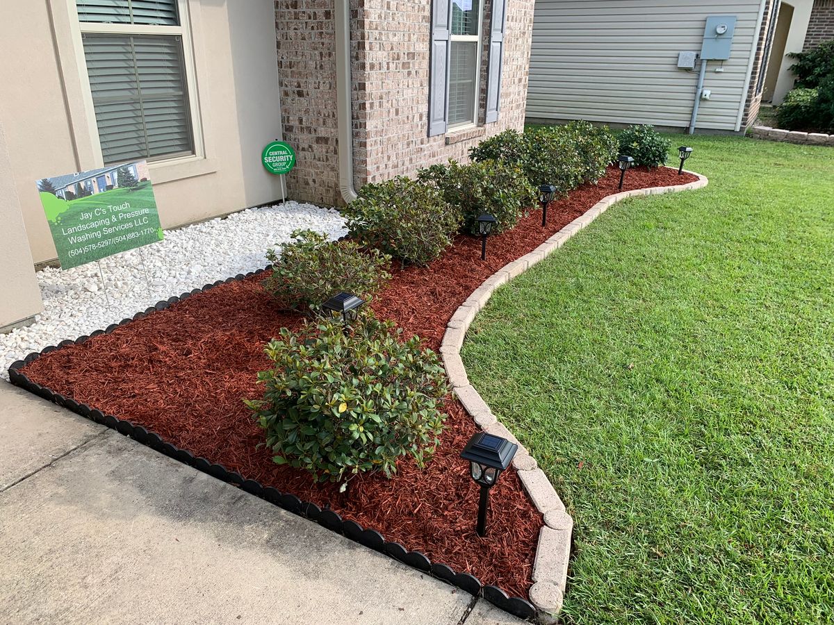 Mulch Installation for Jay C’s Touch Landscaping & Pressure Washing Services LLC in Marrero, LA