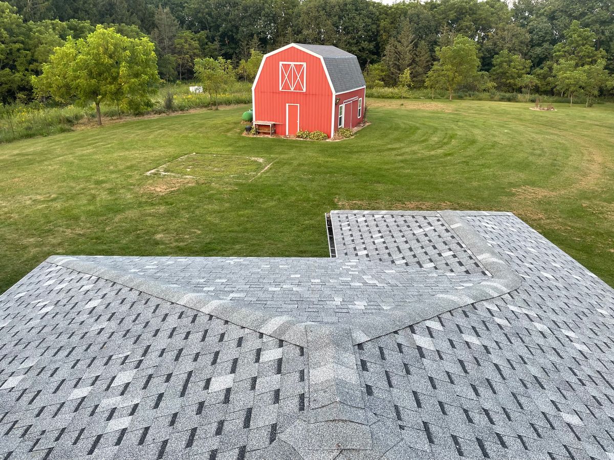 Roofing for New Life Complete Construction in Cross Plains, WI