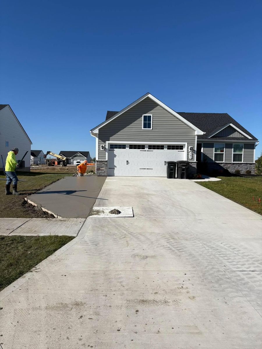 Driveway tear out and replacement for Concrete Pros, LLC in Lorain, OH