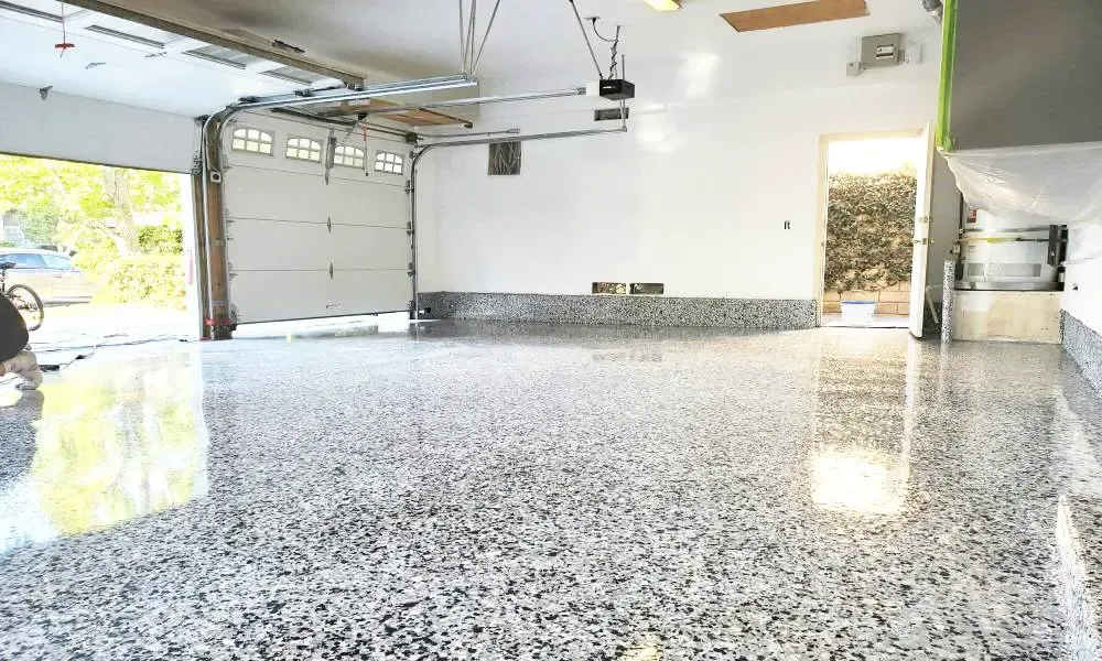 Garage Floor Epoxy for Redbrick Core in Chicopee, MA