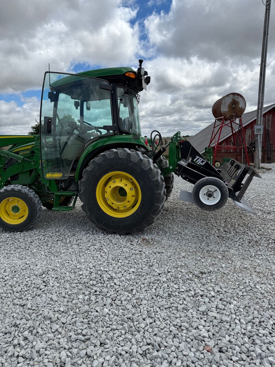 Recondition Gravel Driveways for F-D-T LLC Fixing Driveways and Tilling in 51543, IA