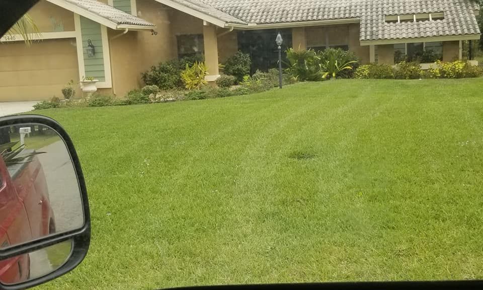 Mowing for Southern Pride Turf Scapes in Lehigh Acres, FL