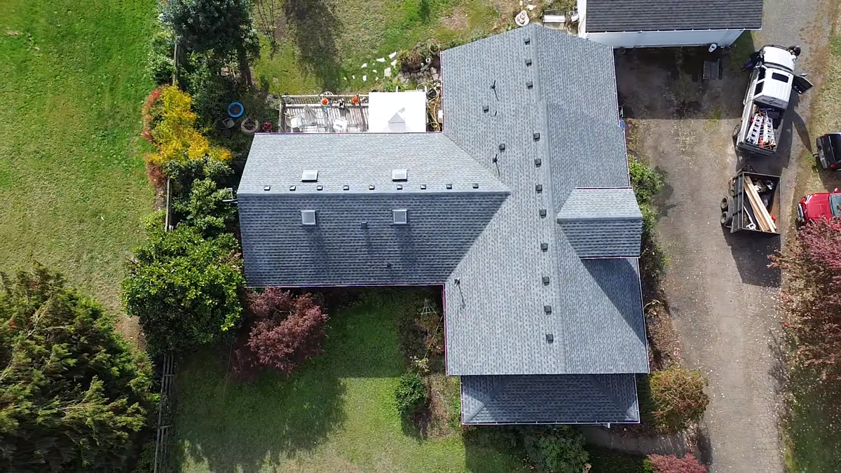 Shingle Roofing for Oregon Shield Roofing and Construction LLC in Springfield , Oregon