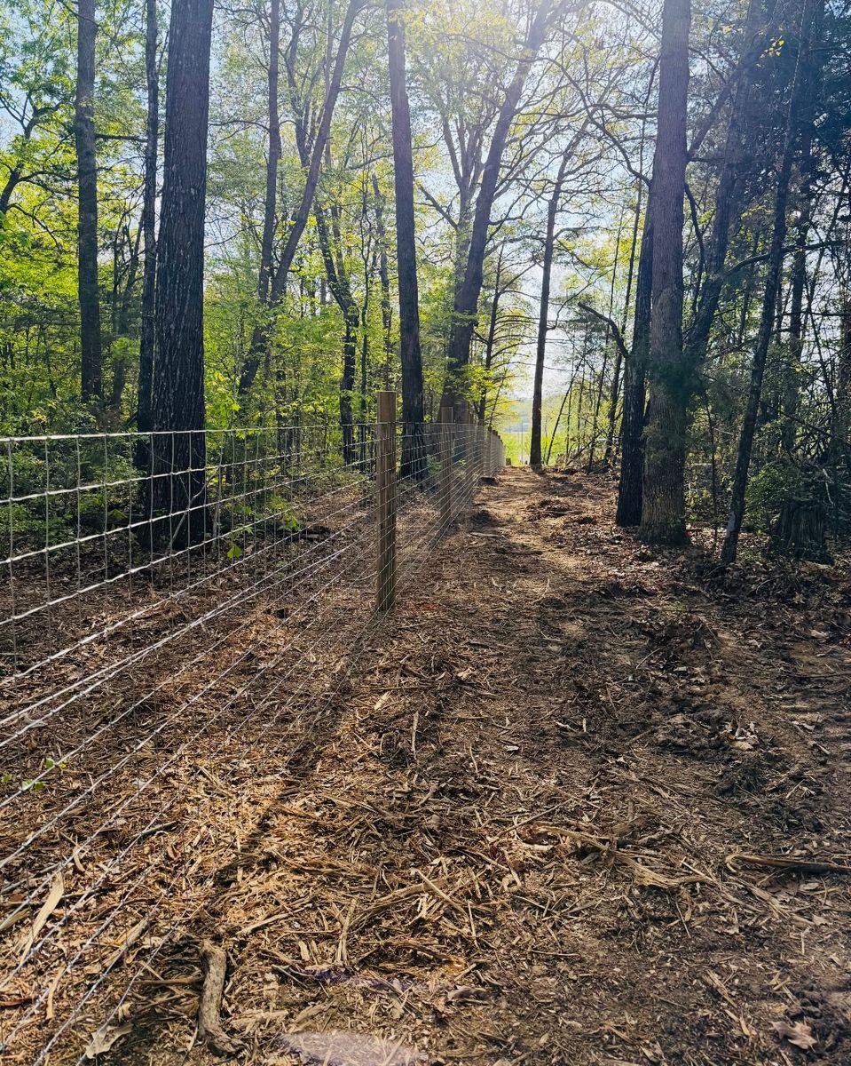 agricultural fence services for Ap’s Fencing in McMinnville, TN