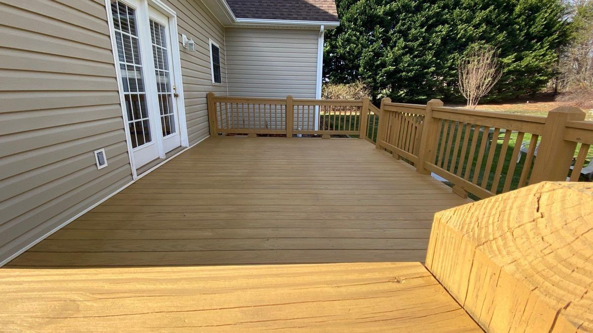 Deck Cleaning & Staining for Rakos Exterior Cleaning in Lynchburg, VA