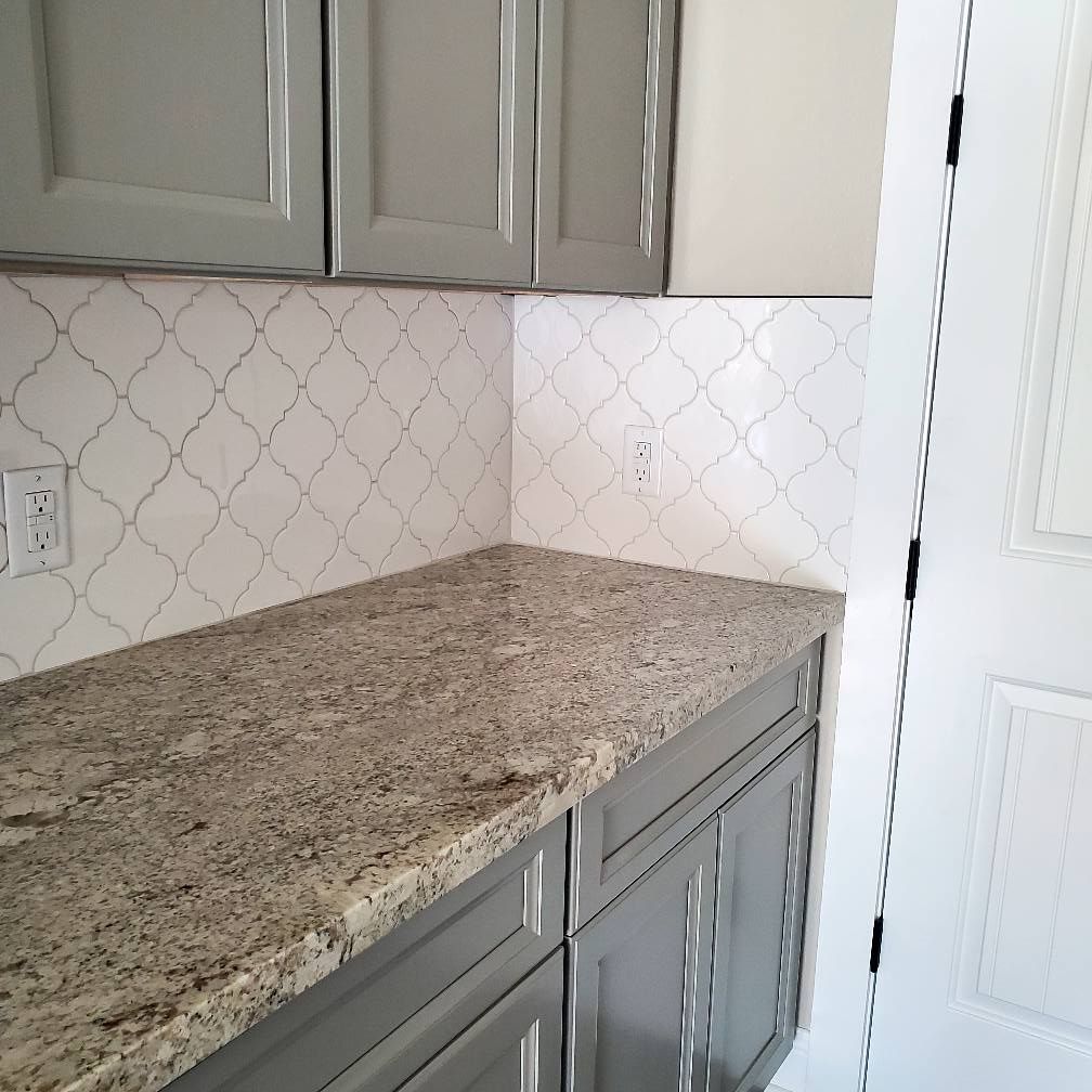 Backsplash for D&J Custom Floors in Nederland, TX