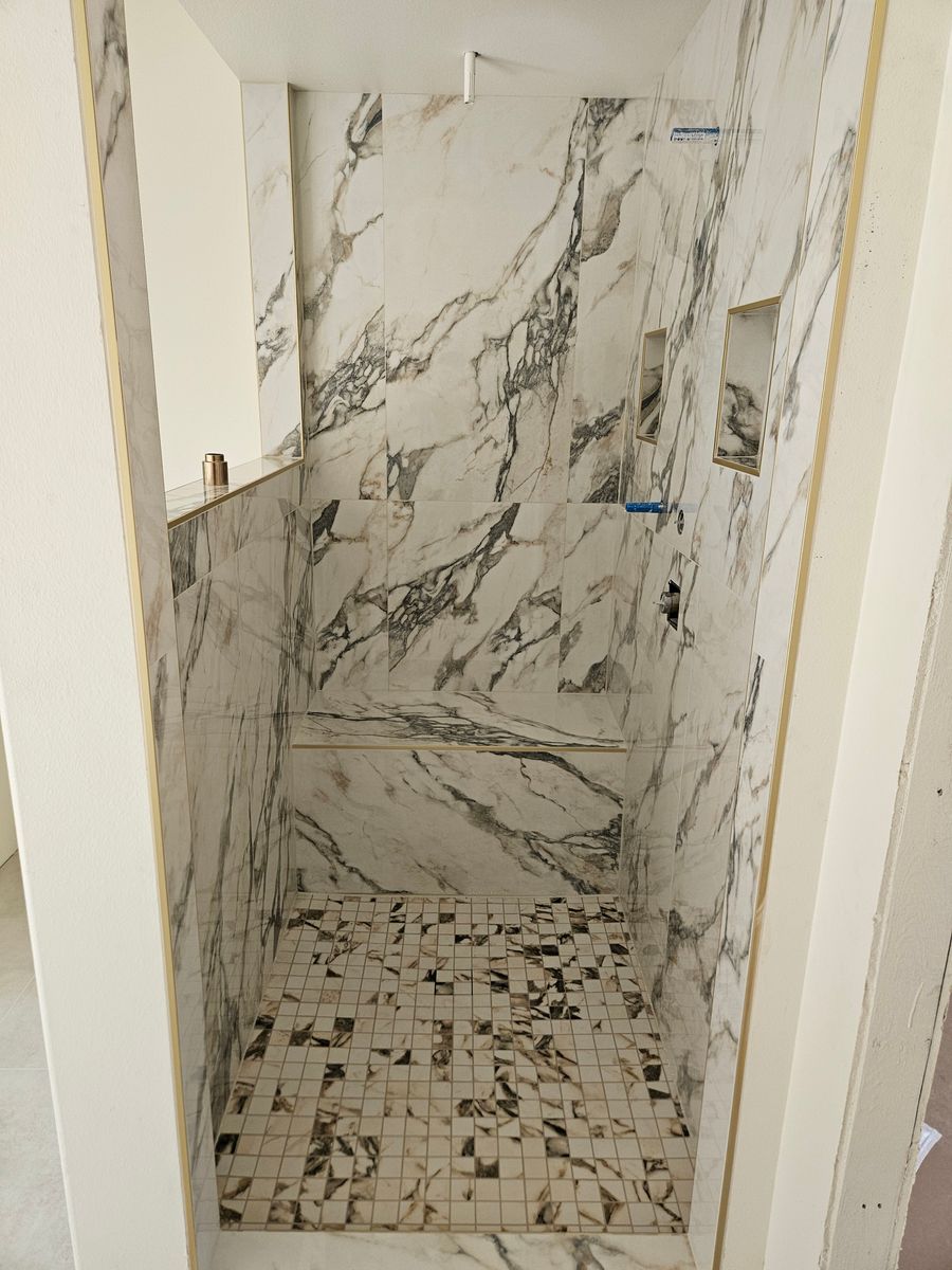 Custom Showers for Smart Flooring in Sunrise Beach, MO